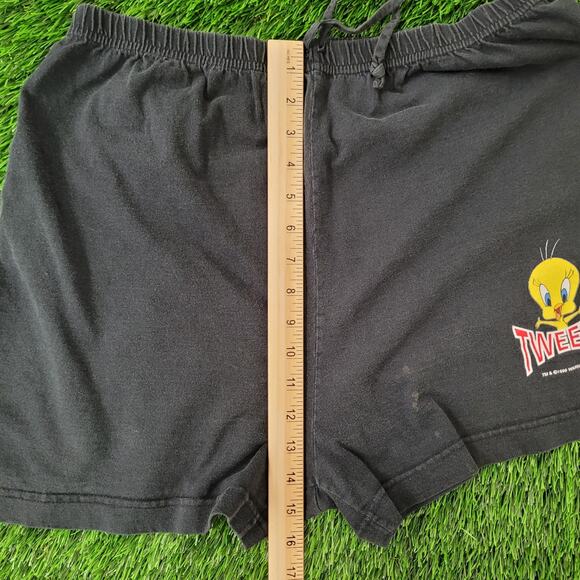 Vintage 1996 Looney-Tunes Tweety Sweat Shorts Womens M USA - Picture 15 of 16